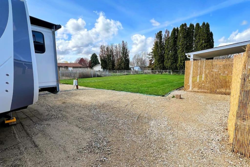 Apartament Luxury Glamping Near Idaho Event Center In Nampa Zewnętrze zdjęcie